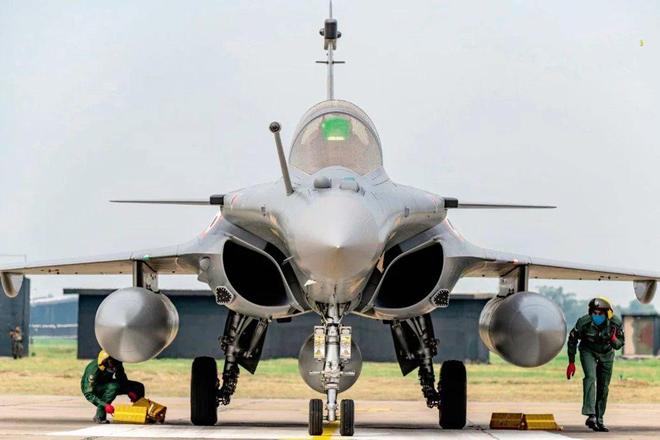 一机双杀”战力惊人F-16全程寸功未立不朽情缘网站美国承认歼-10C战果“(图11)
